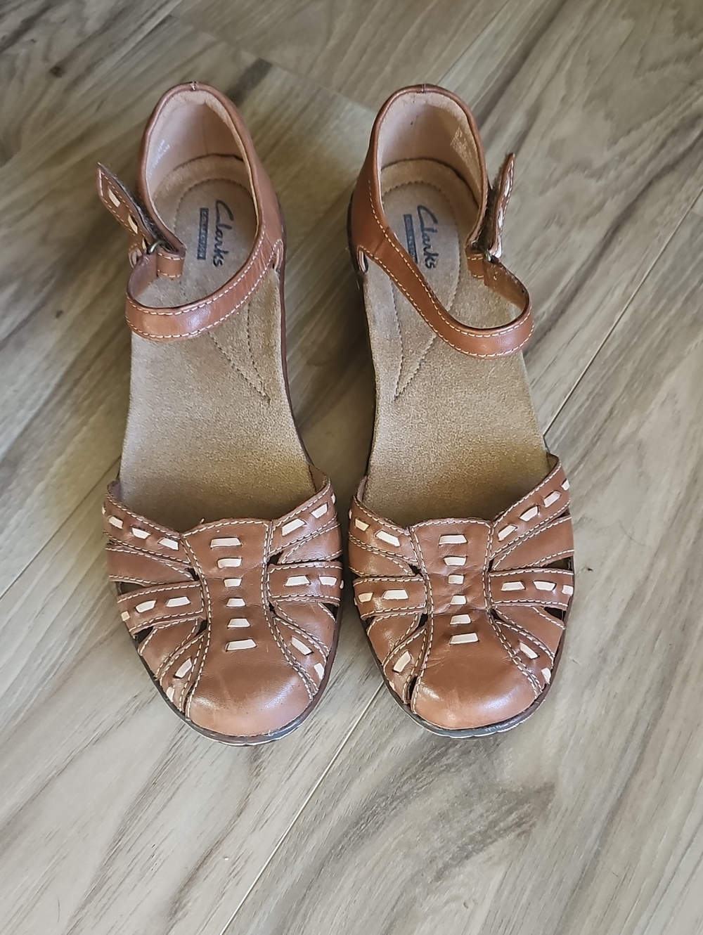 Clark Leather Closed Toe Womens Sandals
